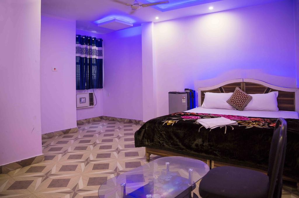 Oyo 14664 Assi River Guest House Varanasi Exterior foto