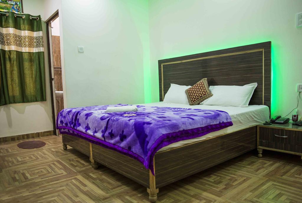 Oyo 14664 Assi River Guest House Varanasi Exterior foto