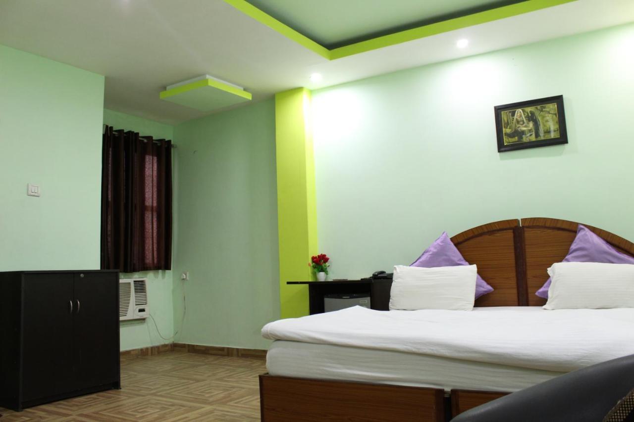 Oyo 14664 Assi River Guest House Varanasi Exterior foto
